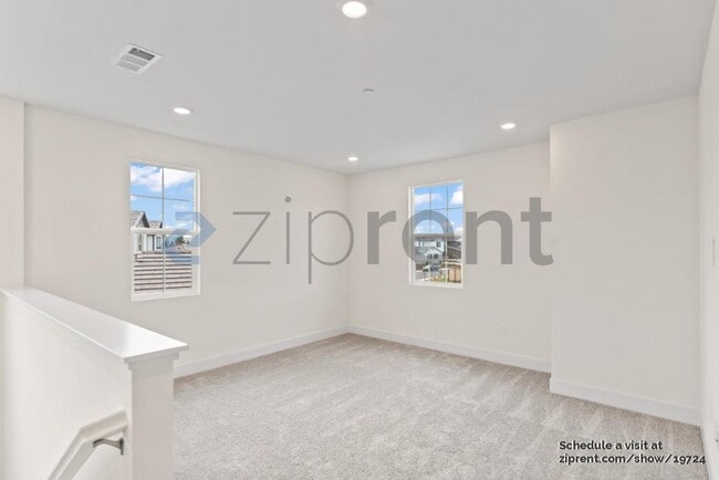 Building Photo - 5418 Paularo Wy
