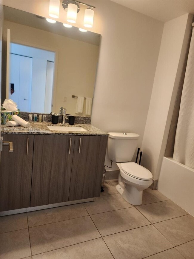 Building Photo - 5350 NW 84th Ave