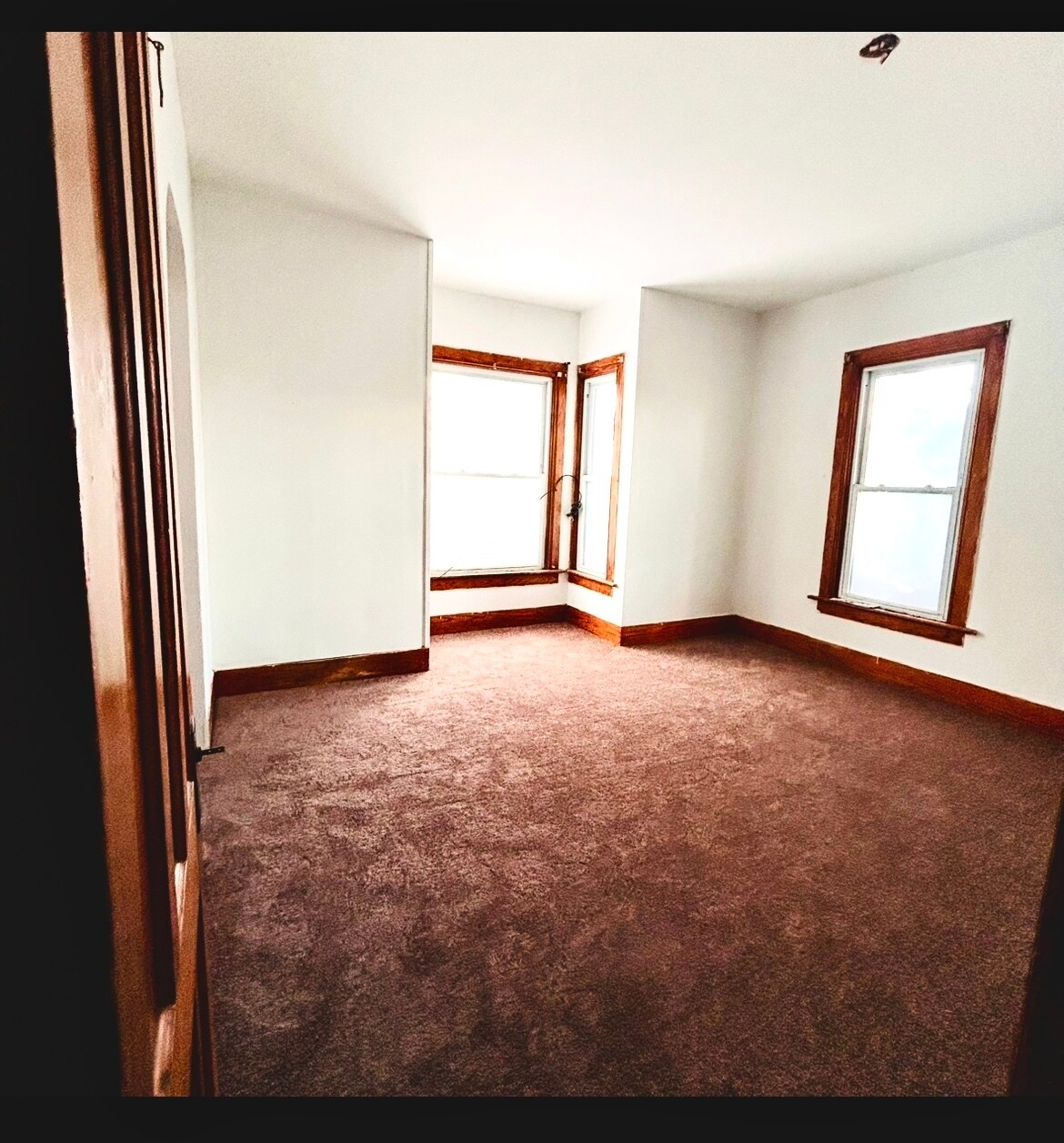 Building Photo - 406 Chestnut St