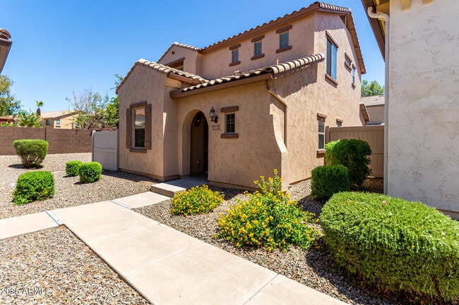 Primary Photo - 26417 N Babbling Brook Dr