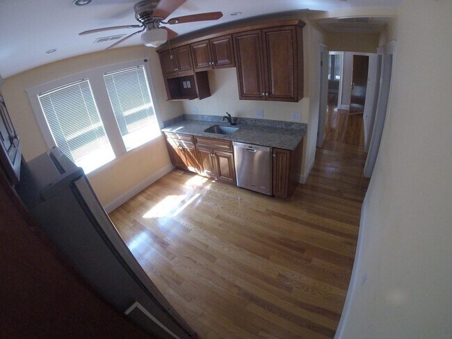 Building Photo - 17 Clewley Rd