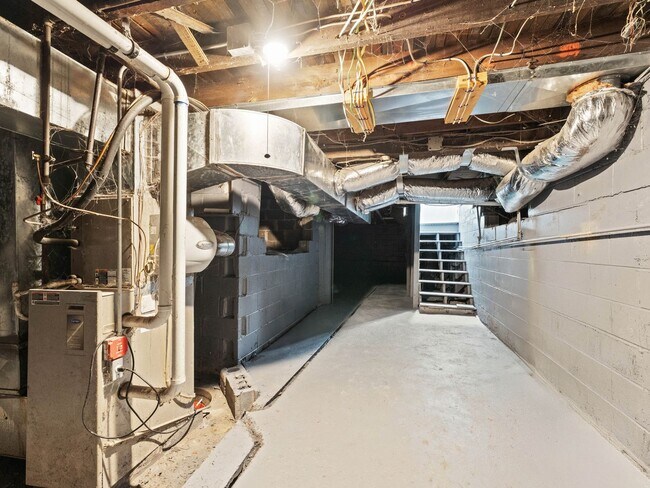 Building Photo - Beautifully Updated Home on Quiet Street in Browns Mills