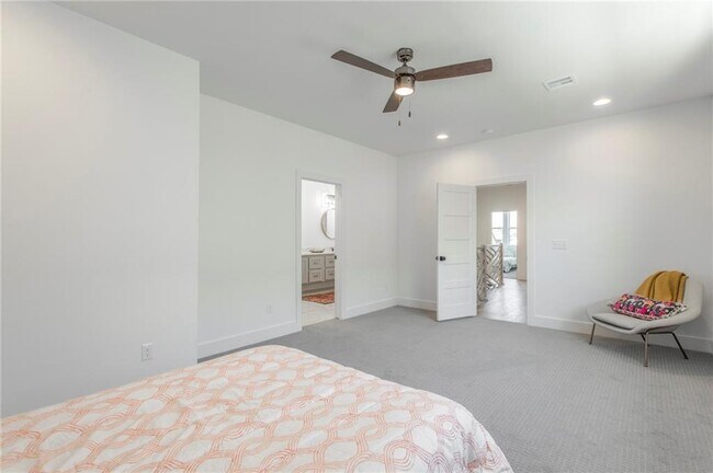 Building Photo - 1106 NW 79th St