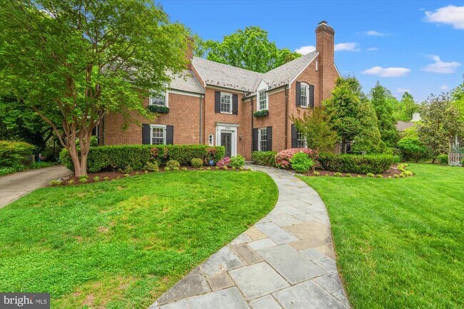 Building Photo - 3701 Blackthorn Ct