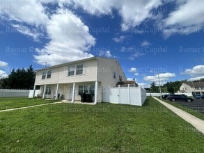 Building Photo - 1 Lyric Ct