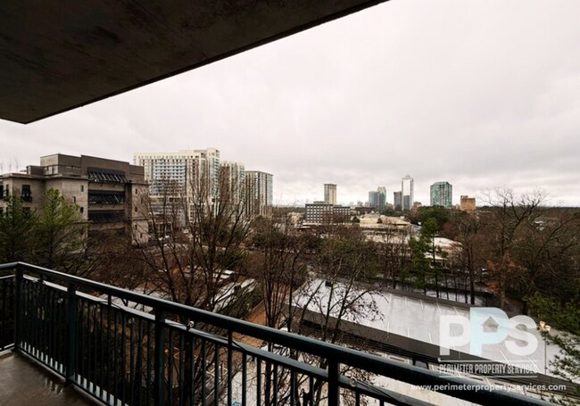 Building Photo - 3040 Peachtree Rd NE