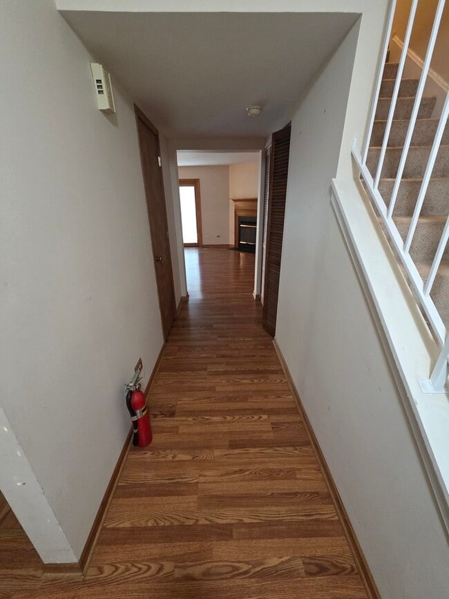 Building Photo - 4601 Olmstead Dr