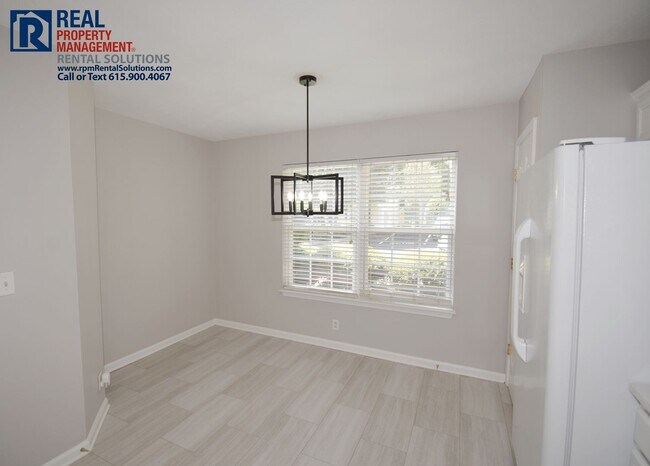 Building Photo - 3BR/2.5BA townhome in south Murfreesboro, close to I-24!