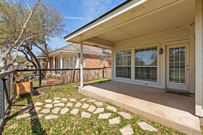 Building Photo - 109 Riverview Dr