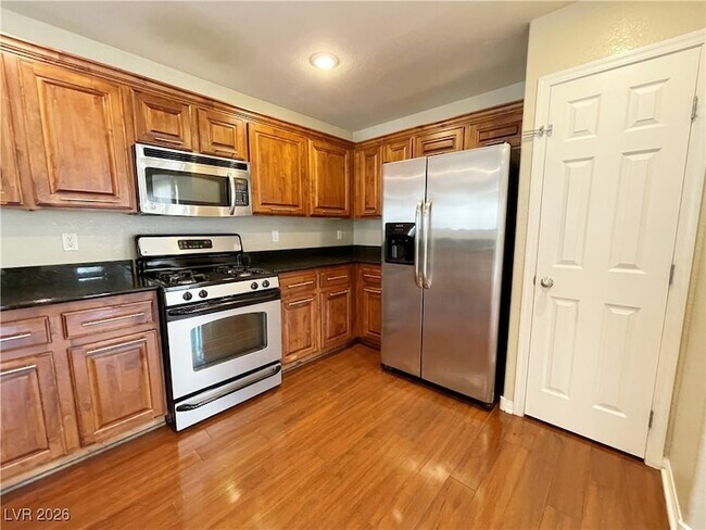 Building Photo - 1176 Claire Rose Ave