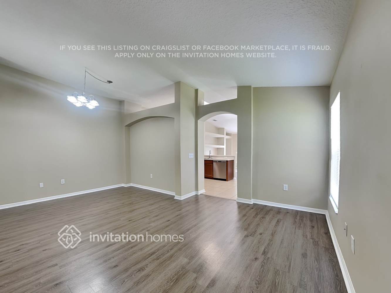 Building Photo - 10109 Deepbrook Dr