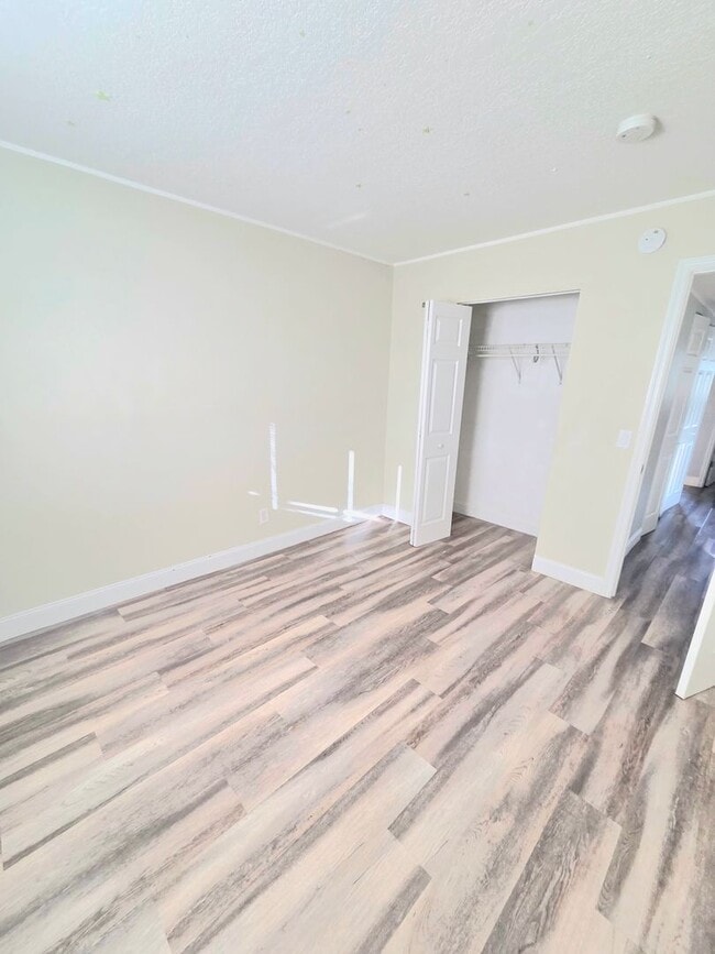 Building Photo - Location, Location!! 3 bedroom condo available now in Altamonte Springs