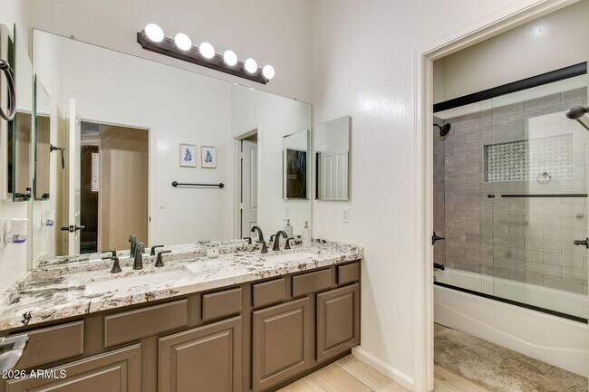 Building Photo - 7484 E Buteo Dr