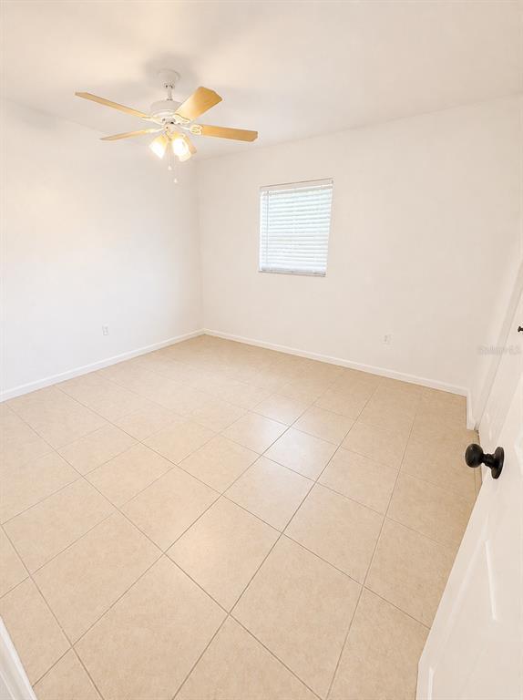 Building Photo - 1632 NE 71st Pl