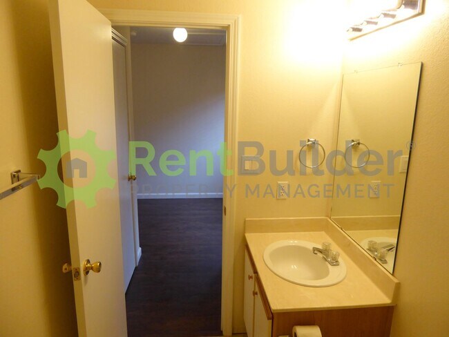 Building Photo - CALL US TODAY AT (505) 808-6467 TO SCHEDUL...