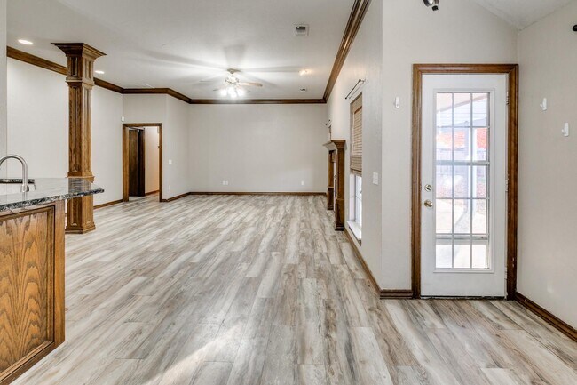 Building Photo - 3520 SW 127th St