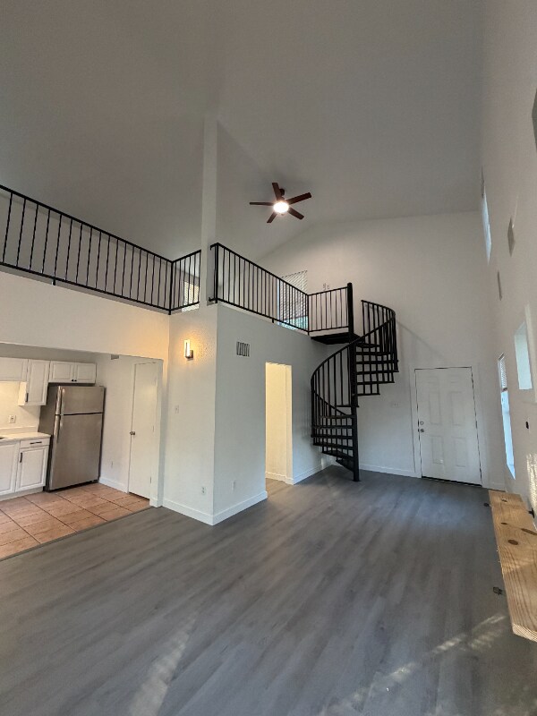 Building Photo - 1410 Ashwood Rd