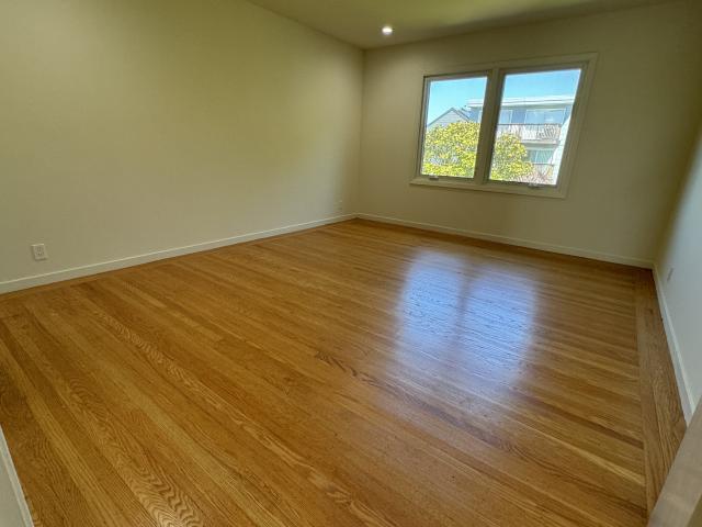 Building Photo - 3 bedroom in San Francisco CA 94118