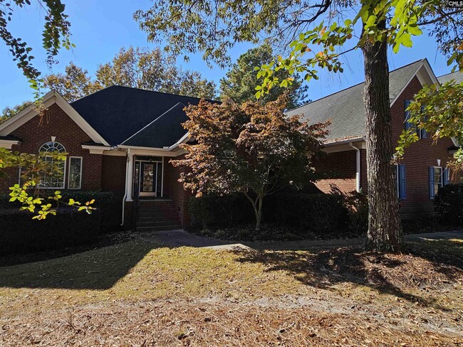 Building Photo - 120 Mossy Ln