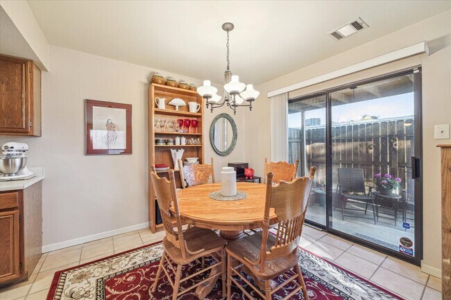 Building Photo - 16814 Chapel Pines Dr