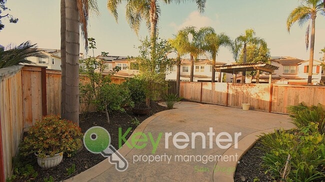 Building Photo - Poway Unified School District | Townhouse in The 4S Ranch| Quick and convenient access to SR-56