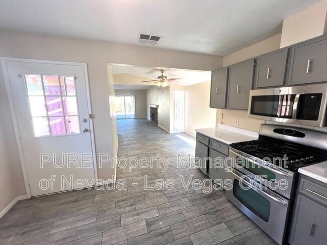 Building Photo - 5614 Reuben St