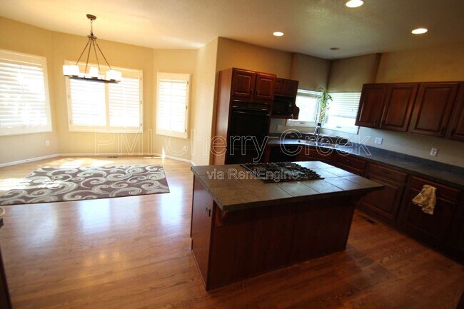 Building Photo - 7489 Bur Oak Pl