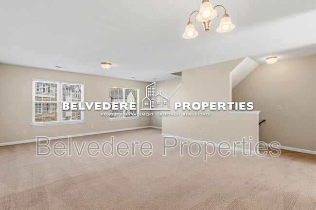 Building Photo - 36 Ackland Dr