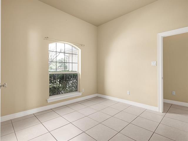Building Photo - 8464 Arroyo Ln