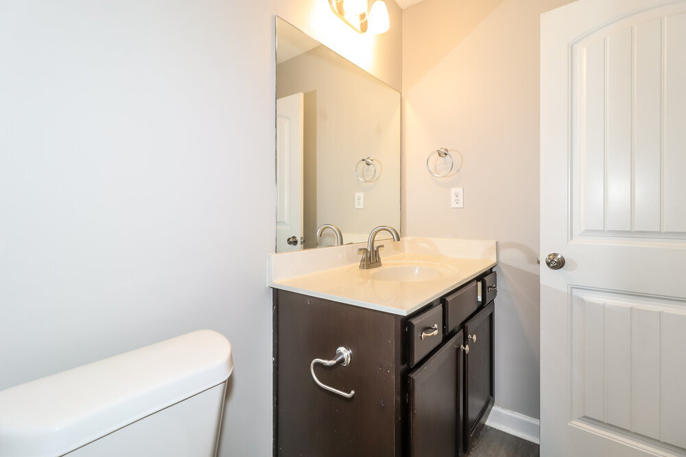 Building Photo - 8129 Jordan View Dr