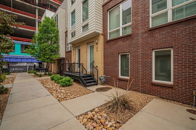 Building Photo - Modern 2BD, 3BA RiNo Townhome with Garage and Rooftop Deck