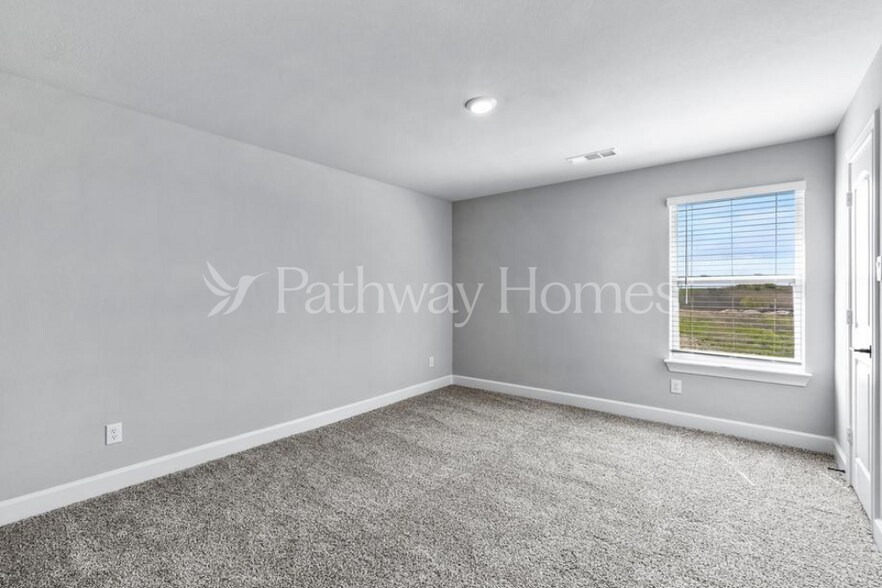 Building Photo - 1033 Sleepy Owl Ln