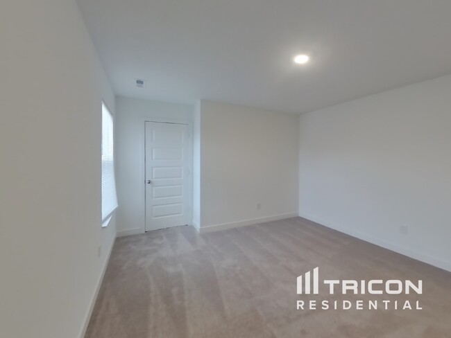 Building Photo - 11437 Hartwell St