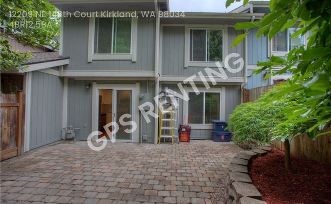 Building Photo - 12209 NE 148th Ct