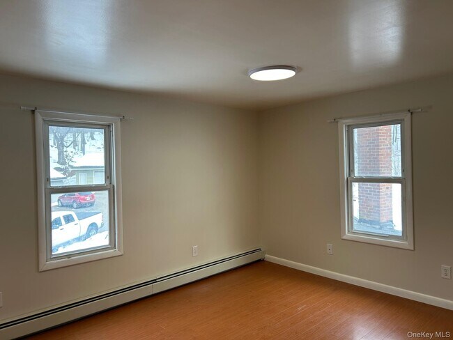 Building Photo - 55 Pancake Hollow Rd