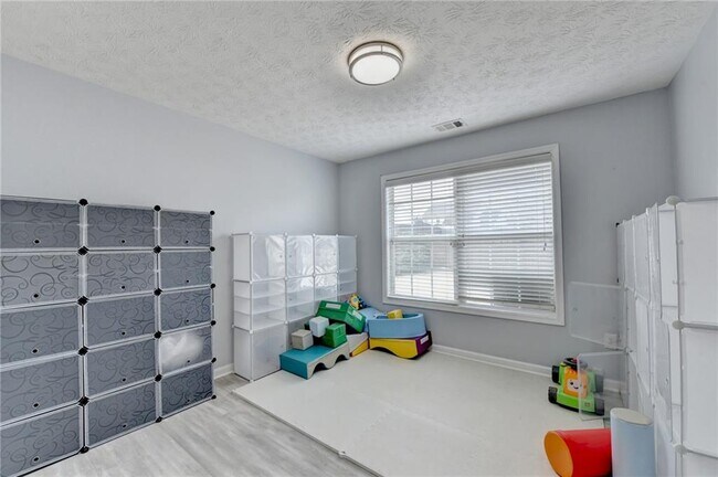 Building Photo - 3411 Galloping Bend Way