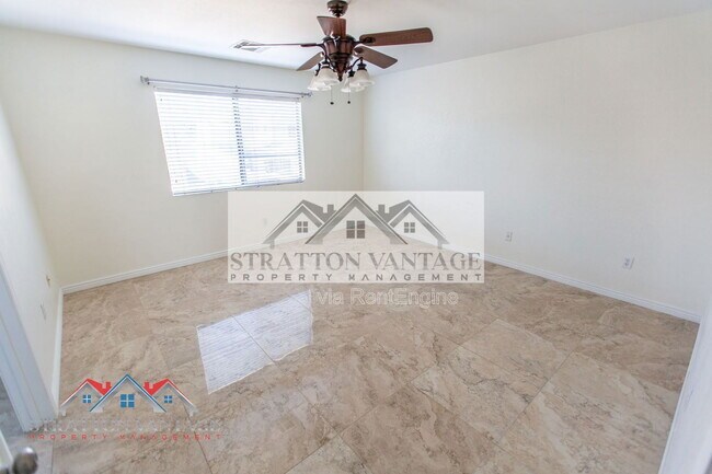 Building Photo - 1576 E Jasper Ct