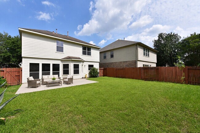 Building Photo - 29631 Turnbury Village Dr