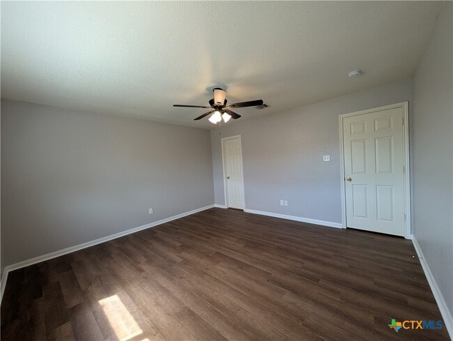 Building Photo - 3017 Lodgepole Ln