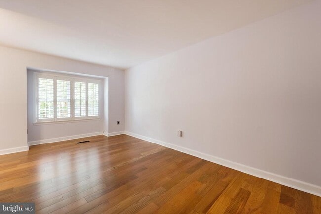 Building Photo - 7603 Heatherton Ln