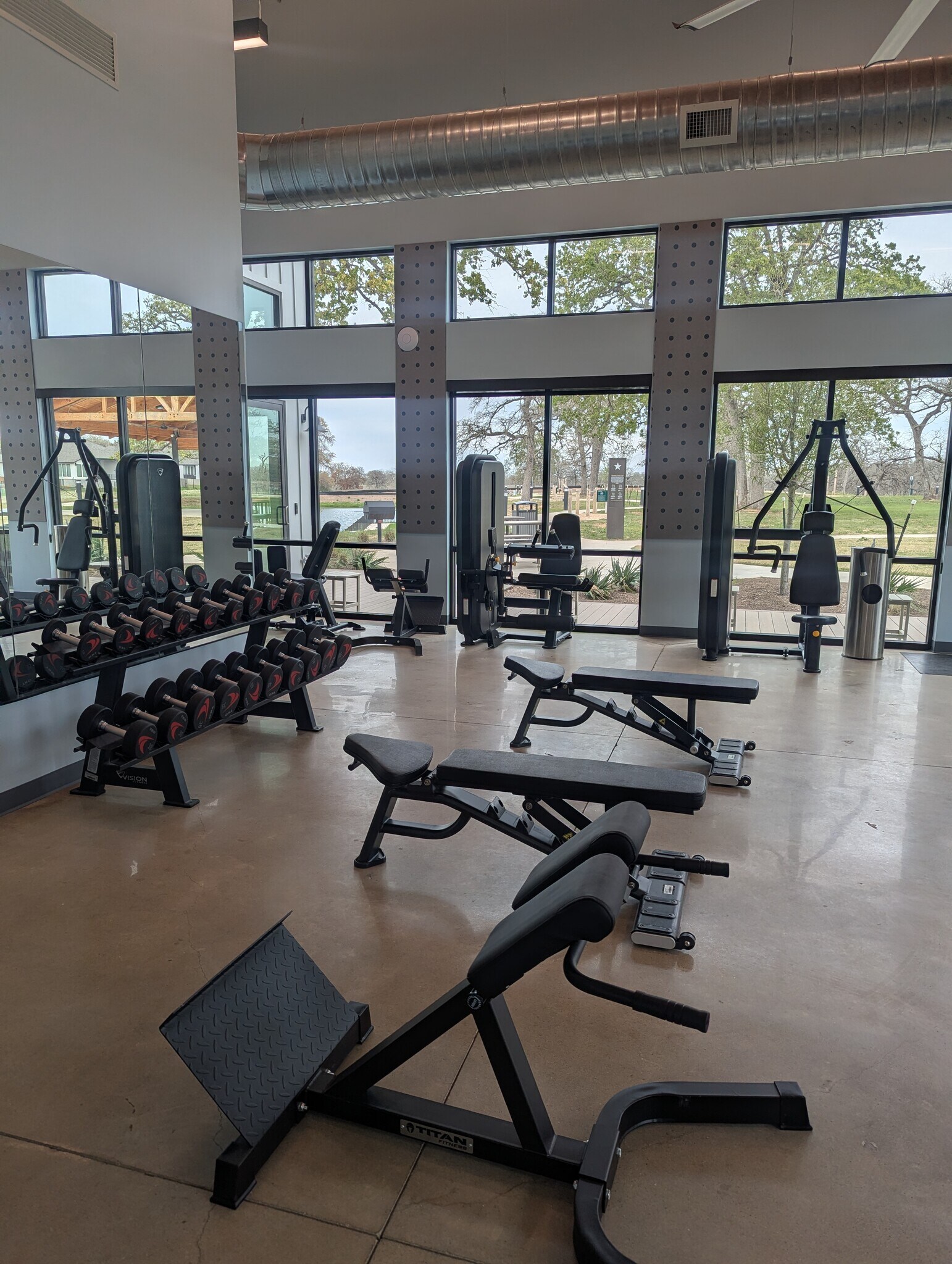 Building Photo - 112 Esparza Dr