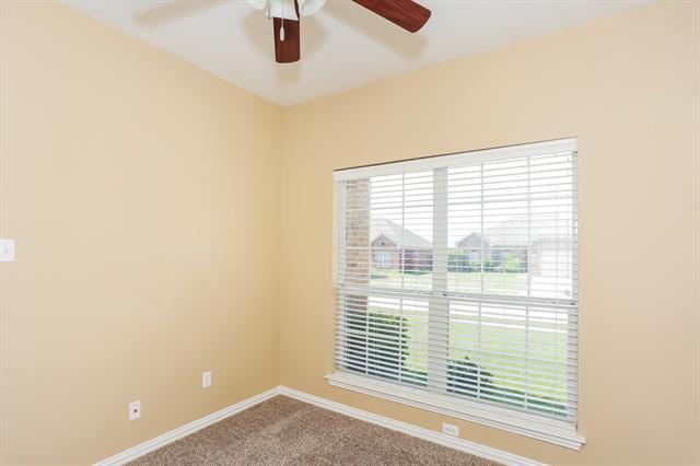 Building Photo - 279 Edison Ln