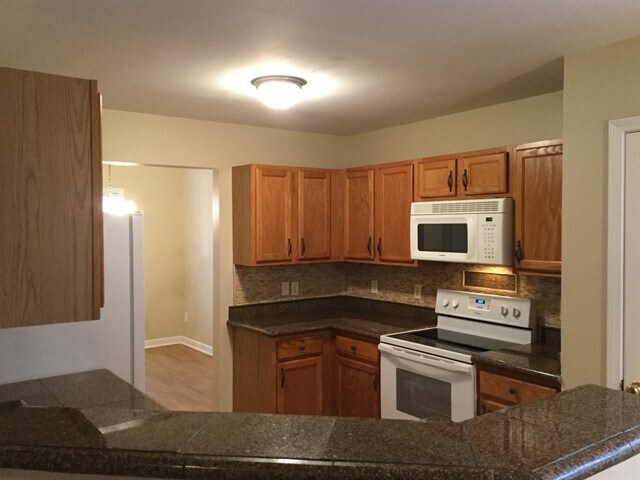 Building Photo - 3805 Lodgepole Ln