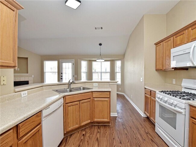 Building Photo - 7220 Black Panda Trail