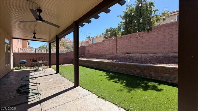 Building Photo - 6451 Parrot Ridge Ct