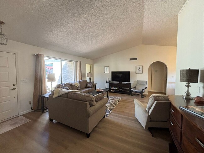 Building Photo - Lovely 3 bedroom 2 bath home in the grass in Leisure World a 45+ Active Adult Resort Community. M...