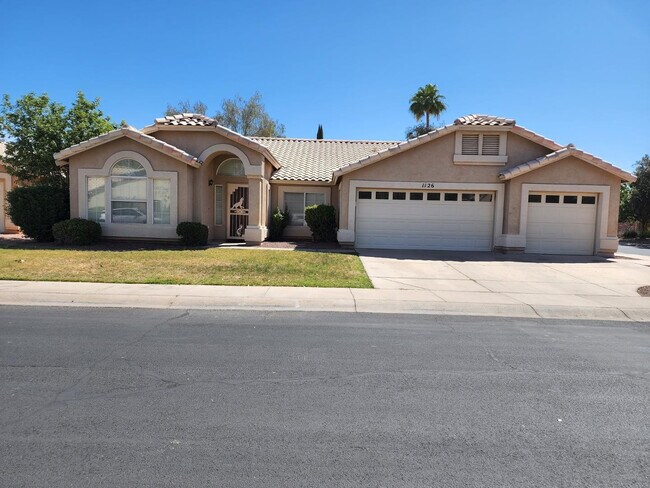 Building Photo - 1126 W Grand Caymen Dr