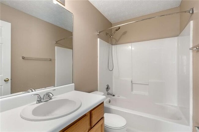 Building Photo - 13387 Aventide Ln