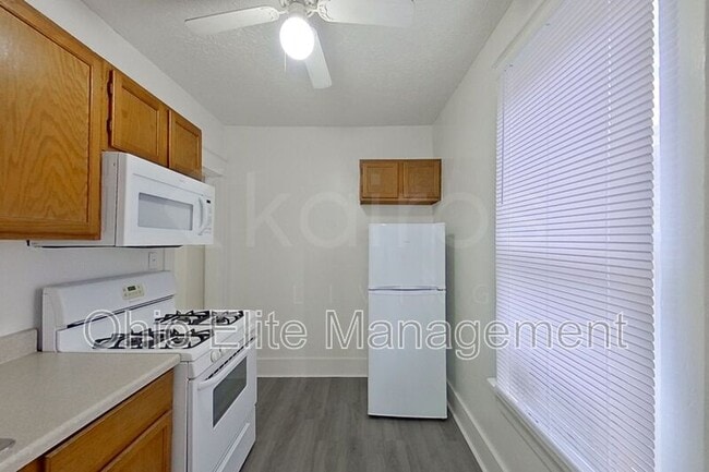 Building Photo - 331 Chittenden Ave