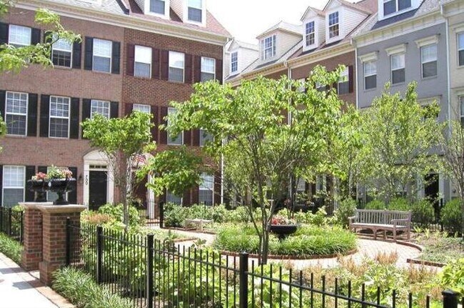 Common area - 650 9th St SW